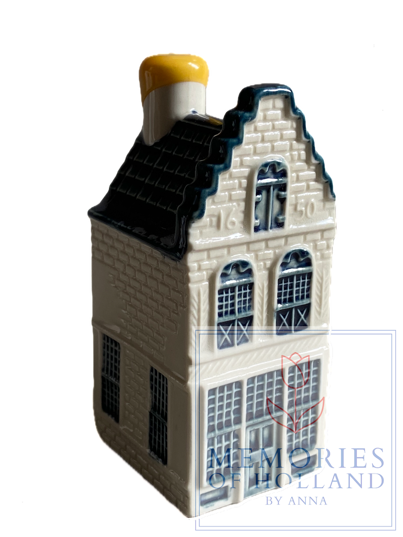 Dutch Gable House Miniature