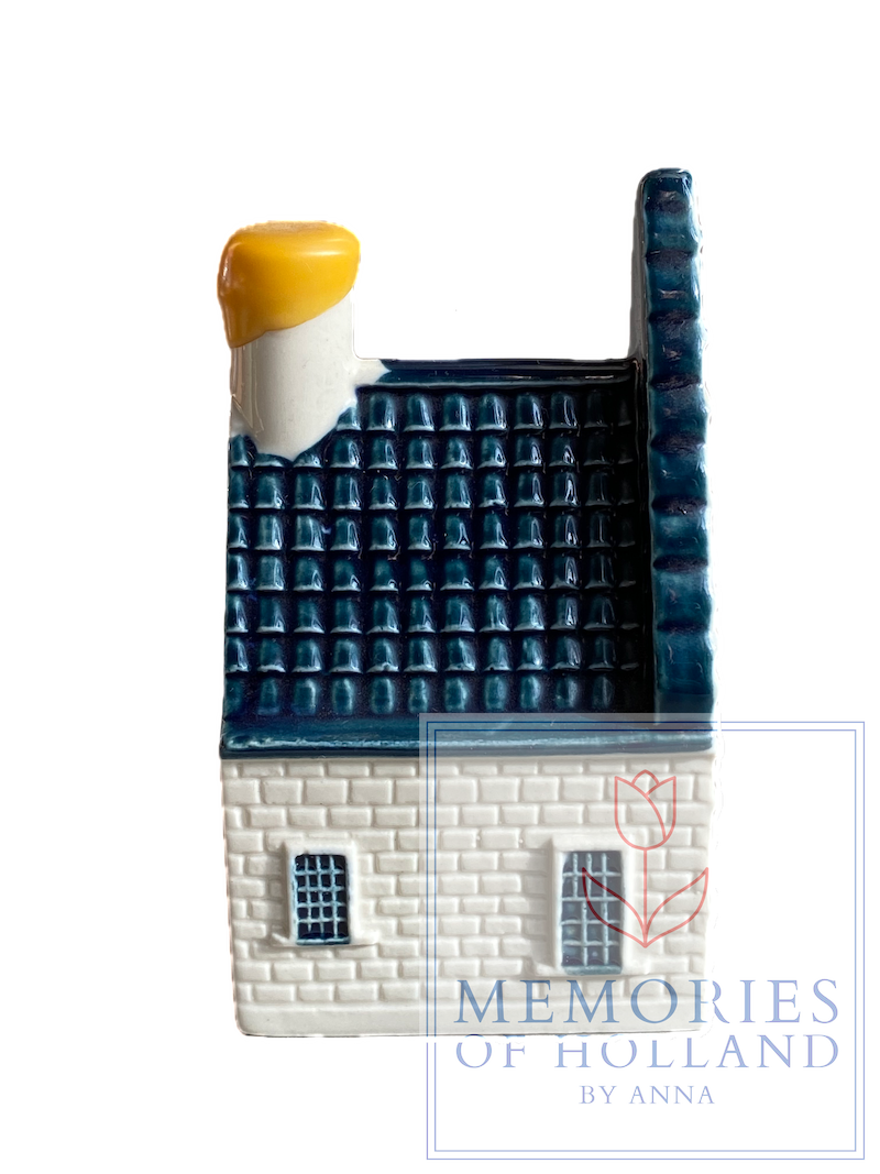 KLM Blue House